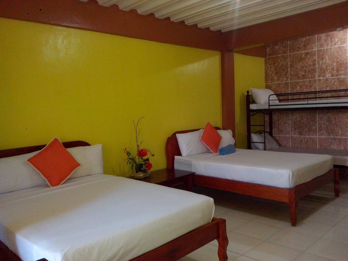 Centillo Travellers Inn Caticlan Ngoại thất bức ảnh