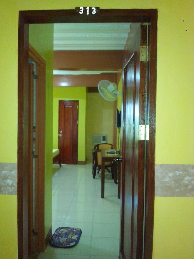 Centillo Travellers Inn Caticlan Ngoại thất bức ảnh