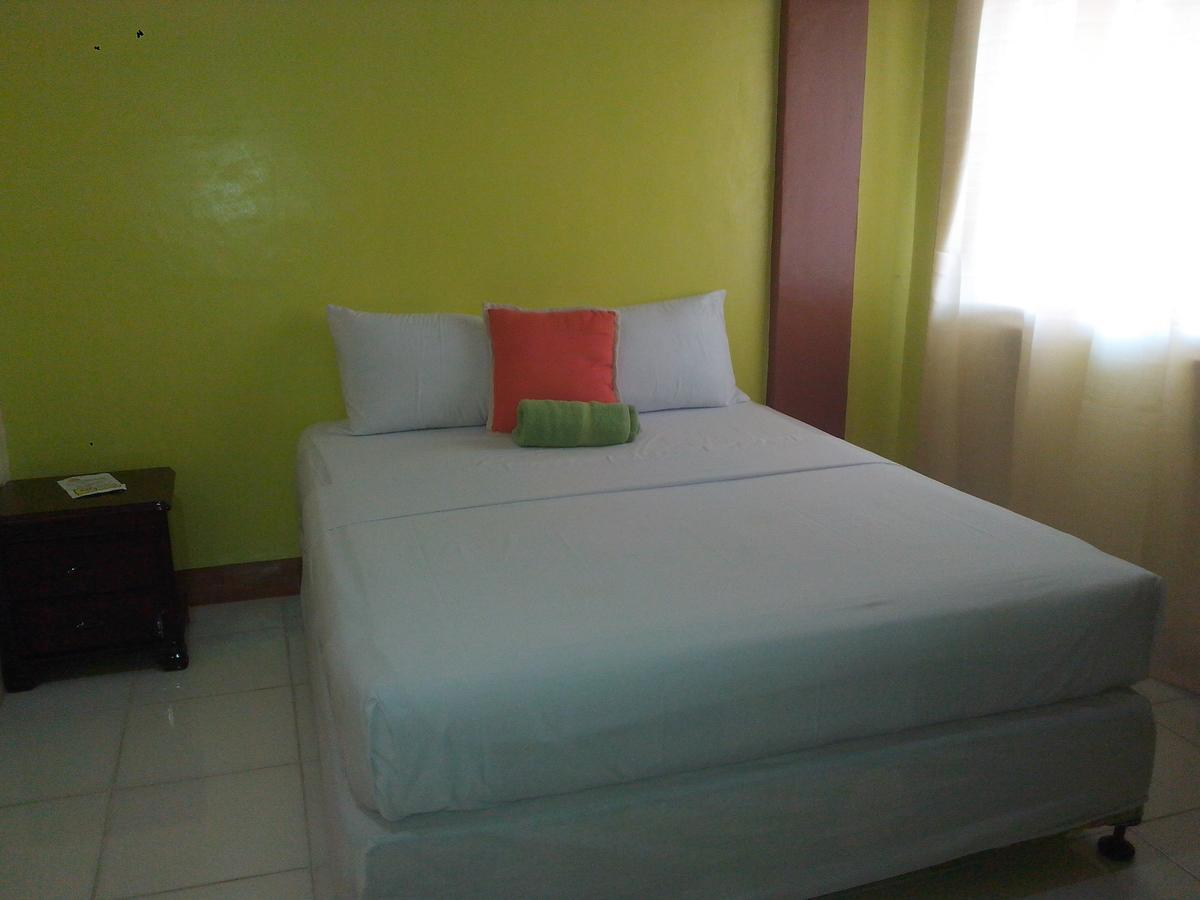 Centillo Travellers Inn Caticlan Ngoại thất bức ảnh